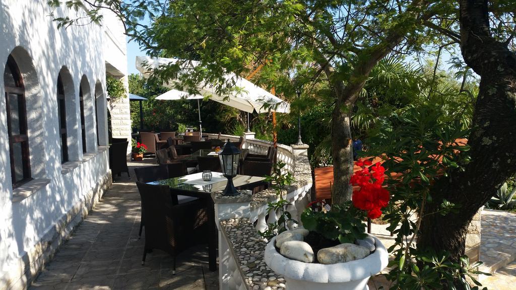 مالينسكا Guest House Villa Marlis المظهر الخارجي الصورة