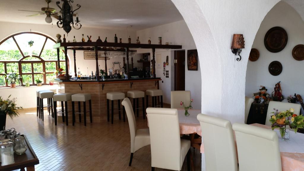 مالينسكا Guest House Villa Marlis المظهر الخارجي الصورة